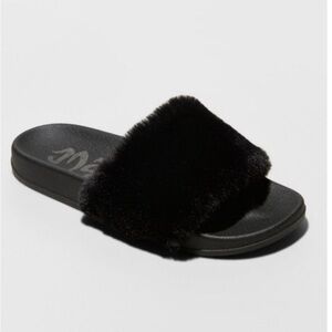 mad love phoebe slide black 🆕